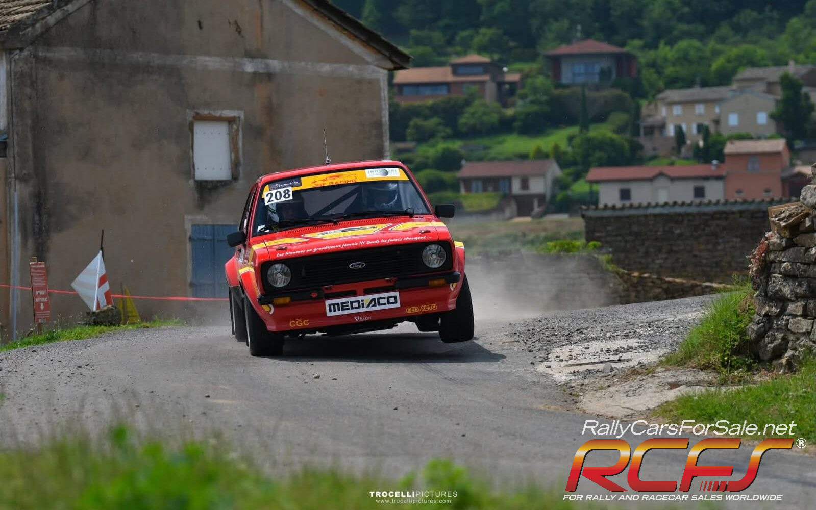 Escort full groupe 4